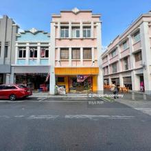 Corner Lot, Negotiable 3 Storey Shoplot Office Presint 8 Putrajaya