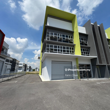 Puchong Taman Putra Perdana new 3 sty semi d 