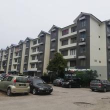 Walk up 2 bedroom flat 