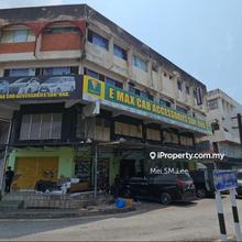 Freehold Taman Permata, Tmn Melawati KL Corner Lot 3.5 Storey Shoplot