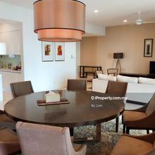 High Floor KLCC and Palace View