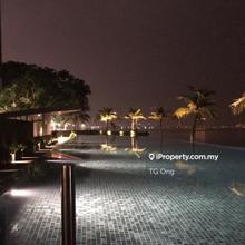 Shorefront Residence 