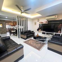 Shah Alam Laman Glenmarie 2sty Superlink Angular Unit  Fully Renovated