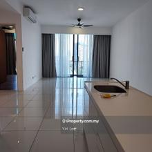 Well maintained unit  and high floor 