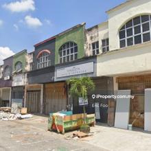 Single Storey Link Factory for Sale / Subang 2 / U5 / High ROI 