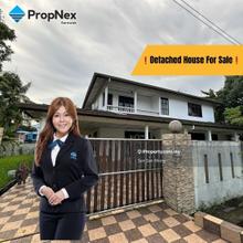 Detached House For Sale