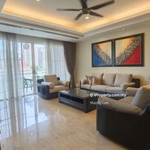 Sale with 6 Carparks!