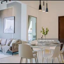 Regalia Residence Fully Furnished Facing KLCC Skyline View For Sale !!