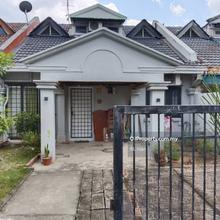 1.5 Storey Terrace House for Sale at Usj2, Subang Jaya 