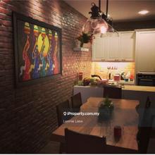Terrace house for Sale