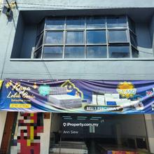 Double Storey Shop Lot For Sale In Station 18/ Pengkalan Ipoh