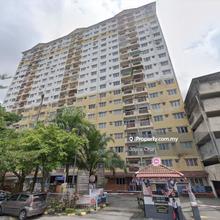 Apartment in Laksamana Puri Condominium, Batu Caves