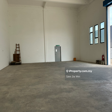 Alma 2-Storey Semi-D Factory/Office/Warehouse for sale !!