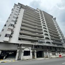 Many rooms available 