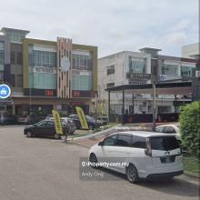 Austin Heights, Shoplot