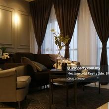 2bedders condo unit link to Mrt & tropicana gardens mall