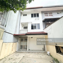 3 storey intermediate house is available for sale now !