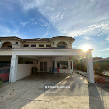 Air putih kuantan double storey semi-d House for rent very big house.