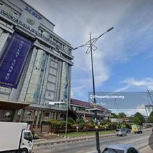 Commerical land along Jalan Skudai highway 