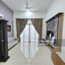 Fully Furnished Unit With Balcony & Yard