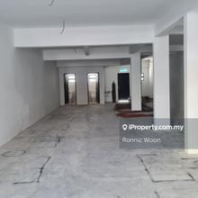 End Lot Ground Floor Shop at Puchong Puteri, Puchong For Rent