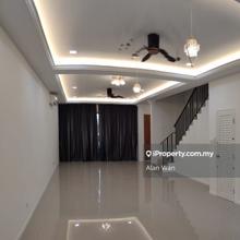 Terrace house for Sale