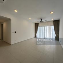 4 mins walk to french primary school, 8 mins to french school of kl