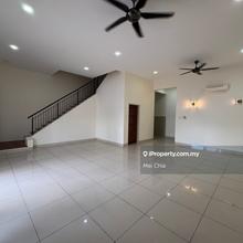 Double storey house at Temasya Glenmarie, gated & guarded, strategic
