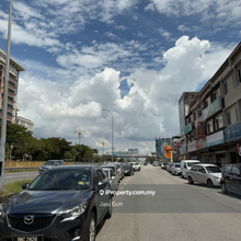 Klang 3 stry freehold shop well maintain