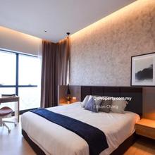 Cozy spacious unit at Seni 