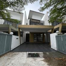 Double Storey House Laman Glenmarie Shah Alam 