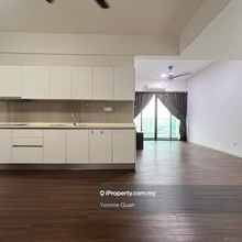 PJ Kelana Jaya The Grand Sofo 1100sf 3r 2b 2 C/parks Opp Paradigm Mall