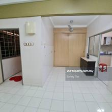 Putra Place Low Floor near Queens Bay Area Penang Bridge