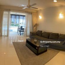Meridin mont kiara big size fully furnished condofor sell 