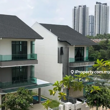 3 Storey Zero Lot Bungalow @ Foresthill Damansara