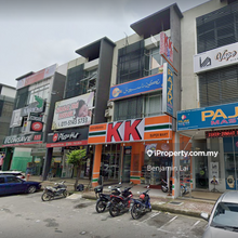 Kawasan Perniagaan Kiara, Semenyih 3sty Shop for Sale 