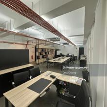 3 storey End lot Gravitas industrial Park  Ahah alam for Sales