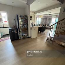 Duplex Corner Unit High Floor Stunning View