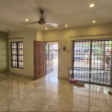 USJ 3d - Two storey - 4 rooms - gated guarded