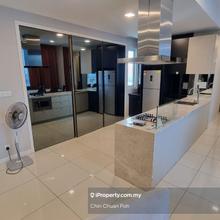 Uptown Residence for Sale