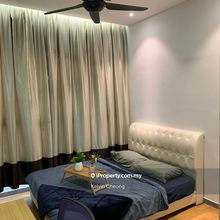 Middle Room for Rental