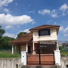 Corner Lot Bungalow @ Hulu Langat (Huge Land & Freehold)