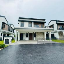 2 storey Island Living Bungalow for Sale