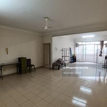 Partially furnished 3 bedroom unit 