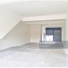 Ground Floor of  2 Storey Shop Lot at Aspira Square for rent 