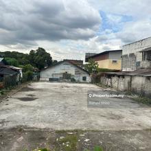 PJ old town bungalow land near shops 