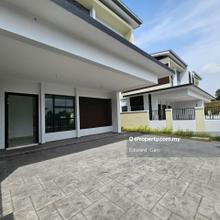 Double Storey Cluster House For Sale @ Impian Emas