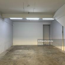Main Road Klang Utama Shop for Rent