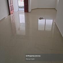 Lucky Garden 700 Sqft High Floor Renovated Unit Rare In Market