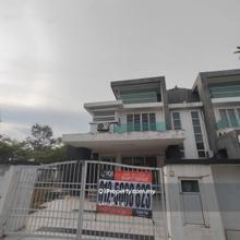 Double Storey Corner House Taman Tiara East  Semenyih Freehold